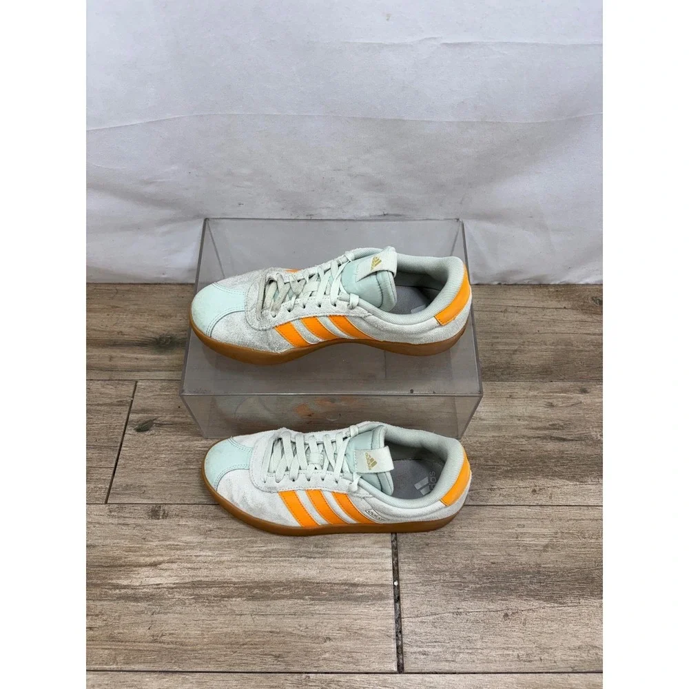 Adidas Gazelle Suede Orange Stripes Gum Sole Sneakers Women Size‎ 8.5 Mint Green